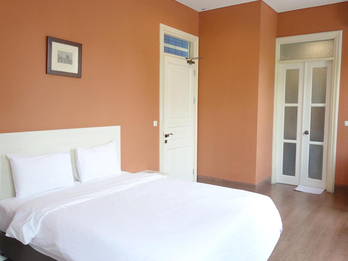 Saffron Suites Syariah Jakarta Exterior photo